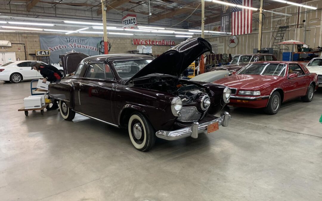 Studebaker 1950-1951 Champion Starlight Coupe